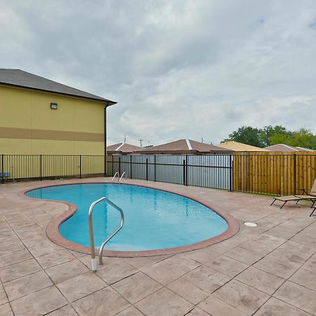 Americas Best Value Inn Lake Charles Interstate 210 Konforlar fotoğraf